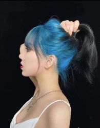 -时尚殿堂明星门店