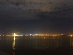 -人民防洪胜利纪念塔