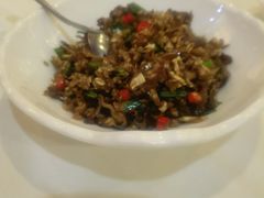 白椒炒腊肠-翠清酒家(万丰路店)