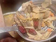 -蘑界·野生菌火锅(深业上城店)