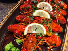 -沪小二炭火蛙锅(淮海中路美食不夜城店)
