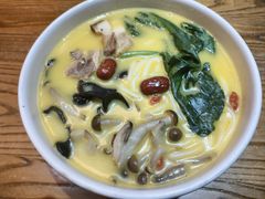 -云海肴·汽锅鸡·云南代表菜(天津国金汇店)