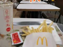 -麦当劳(中唱大厦店)