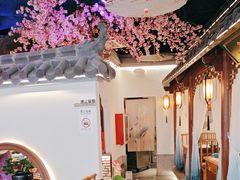 -荷塘秋月·本帮江浙菜(国权路店)