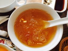 银耳汤-青岛海景花园大酒店·白果树餐厅青岛菜