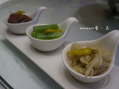泡椒老坛三鲜宝-双子楼大酒店(城开国际写字楼店)