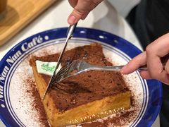 网红漏奶华-牛楠楠·香港牛腩茶餐厅(永旺店)