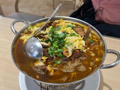 -闫家驴肉老店(华电一校店)