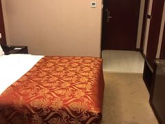 -驻马店柏林国际酒店