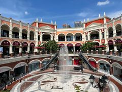 -佛罗伦萨小镇广佛名品奥特莱斯(疏港路店)