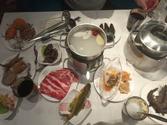 -领鲜活海鲜榴莲自助火锅(东门店)