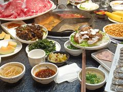 -渝里重庆火锅(航天城店)
