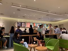 大堂-星巴克臻选(北京银泰店)