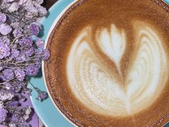 -Fridi Patisserie Cafe