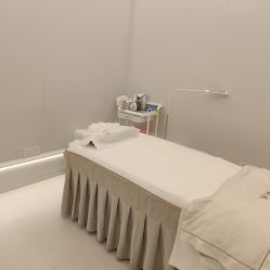 -苑苑vbeauty科技美容SPA