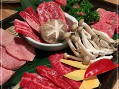 -炼火烤肉店