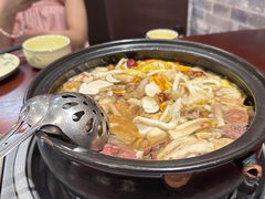 -菌之家·专业纯野生菌火锅·特色炒菌