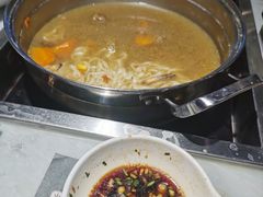 -尚尚仙·酸汤猪手·猪肚鸡火锅(华联万柳购物中心店)