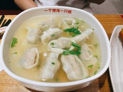 -南城香·饭香串香馄饨香(青年路店)