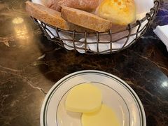 -Wolfgang’s Steakhouse 沃夫冈牛排馆(上海白玉兰广场店)