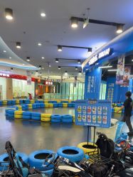 -卡尔飞车(武汉青山印象城店)