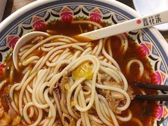 -鑫花溪牛肉米粉(人民广场店)