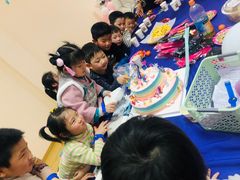-嘿哟动霸CHUA·新潮玩运动娱乐中心·蹦床滑冰团建乐园
