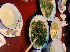 -茅台镇网红溶洞餐厅·茅帮菜馆