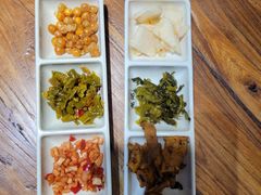 -湘人龙记老长沙米粉(鸟巢店)