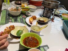 -金马门国际美食百汇(珞喻路店)