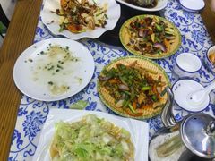 -范饭椰林川湘味海鲜·椰子鸡(三亚湾椰梦长廊店)