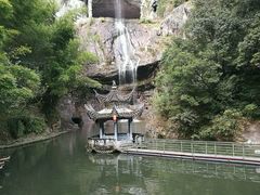 -龙瀑仙洞