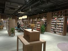 -漓江书院(三祺广场店)