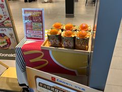 -麦当劳(上海虹桥站30B检票口楼上)