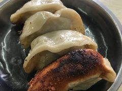 -黄阿姨锅贴大王(万航渡路店)