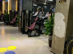 -奥力健身瑜伽普拉提馆(红宝路店)
