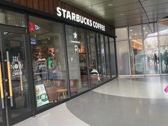 -星巴克臻选(郑州国贸360广场店)