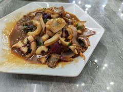 酱爆鱿鱼-临风海鲜餐厅