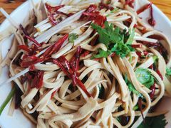 油泼豆腐皮-如意香辣鸡架(总店)