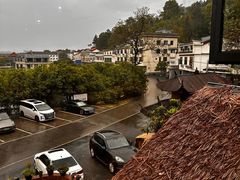 -小洞天柴火土菜馆