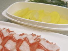 -海底捞火锅(新松江路生日主题店)