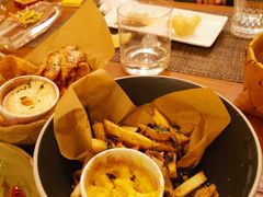 -斯普汇生蚝牛排馆(中骏世界城店)
