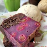 面包or蛋糕傻傻分不清楚？！好吃就是王道[强]