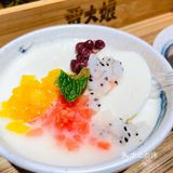 来打卡乐山非遗文化，最近跟跷脚牛肉杠上了[得意]