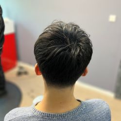 点击看大图 -15C7 男士理发馆 烫染专业店