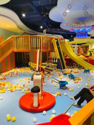 -MELAND CLUB亲子乐园•派对(虹桥万象城店)