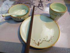 餐具摆设-味妙顺德厨房(绿地缤纷城店)