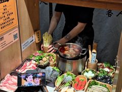 -独食火锅·半米屋台(直营总店)