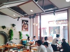 大堂-城边边烧烤-魏晋烤肉旗舰店