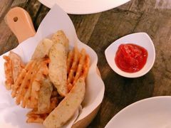 -HIGH FIVE哈福手工汉堡(桂林路店)